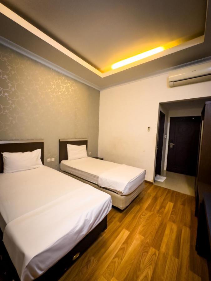 Mess Mt Haryono Motel Sampit Eksteriør billede