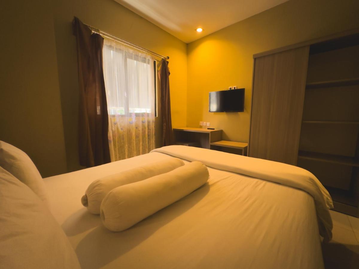 Mess Mt Haryono Motel Sampit Eksteriør billede
