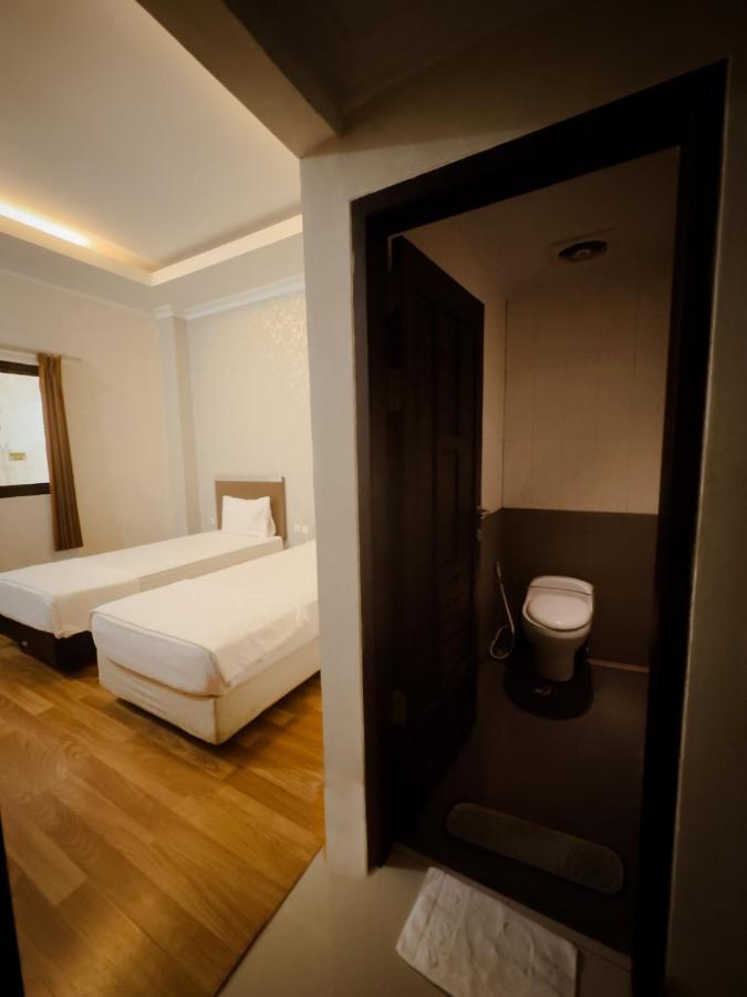 Mess Mt Haryono Motel Sampit Eksteriør billede